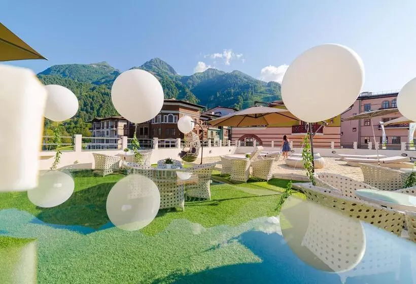 בית מלון כפרי Rixos Krasnaya Polyana Sochi