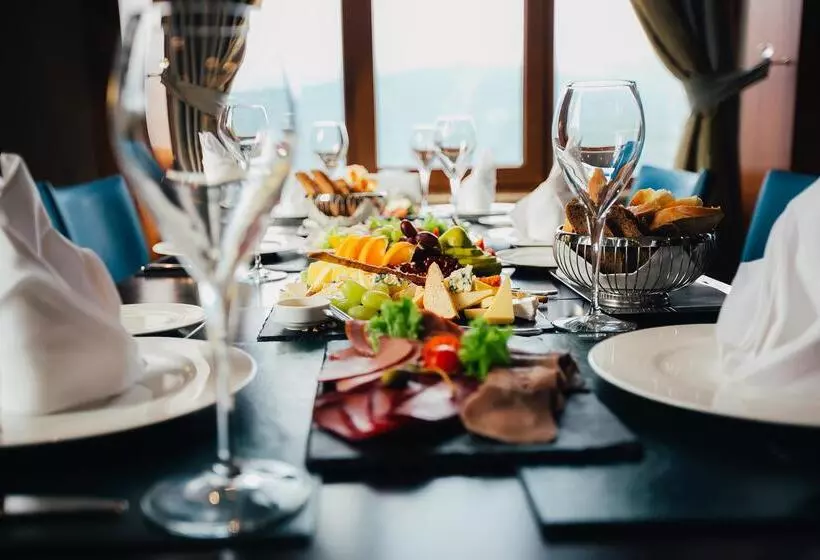 בית מלון כפרי Rixos Krasnaya Polyana Sochi