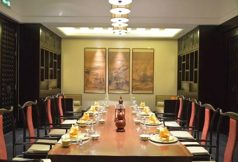 Szálloda Tianjin Jing Ji Saint Light Resort & Spa