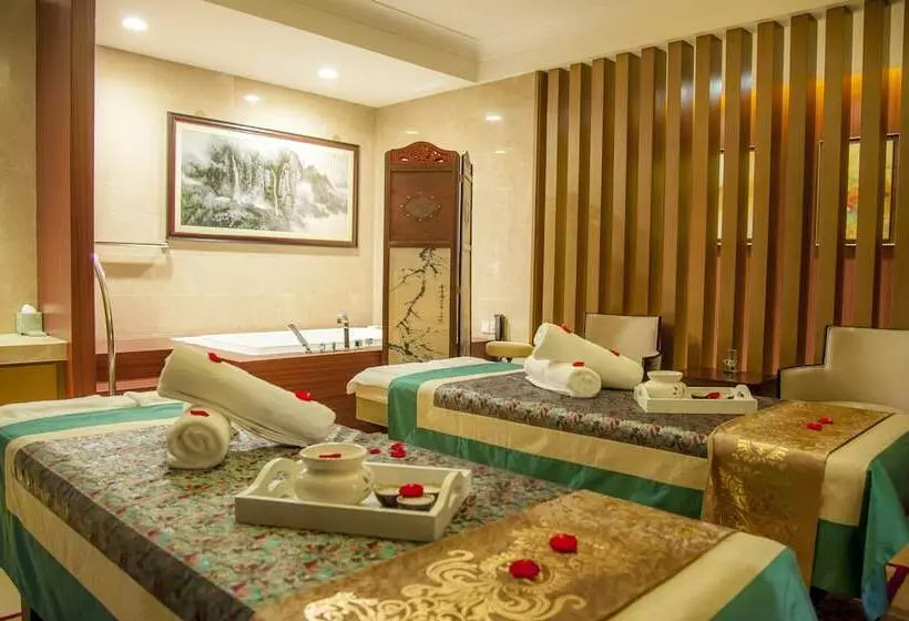 Szálloda Tianjin Jing Ji Saint Light Resort & Spa