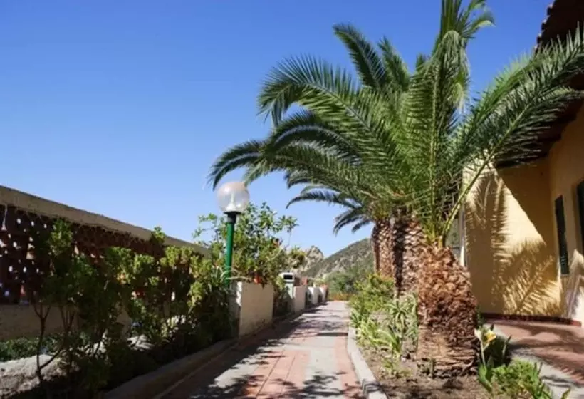 ホテル Villaggio Capo Alaua