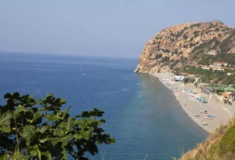 ホテル Villaggio Capo Alaua