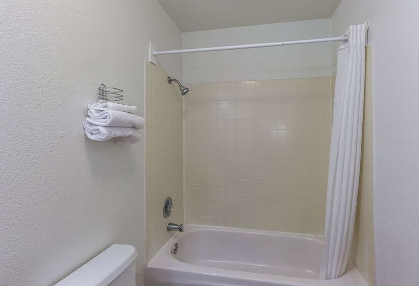 Motel 6 Beaverton, Or