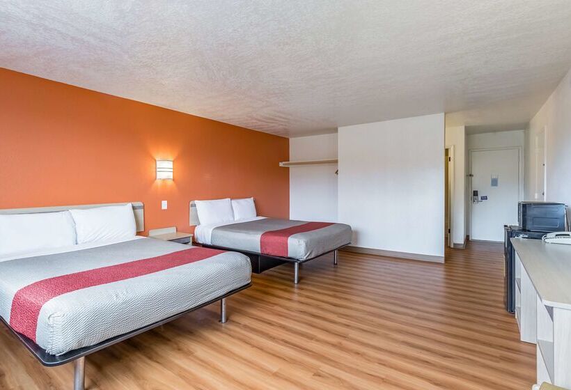 Motel 6 Beaverton, Or