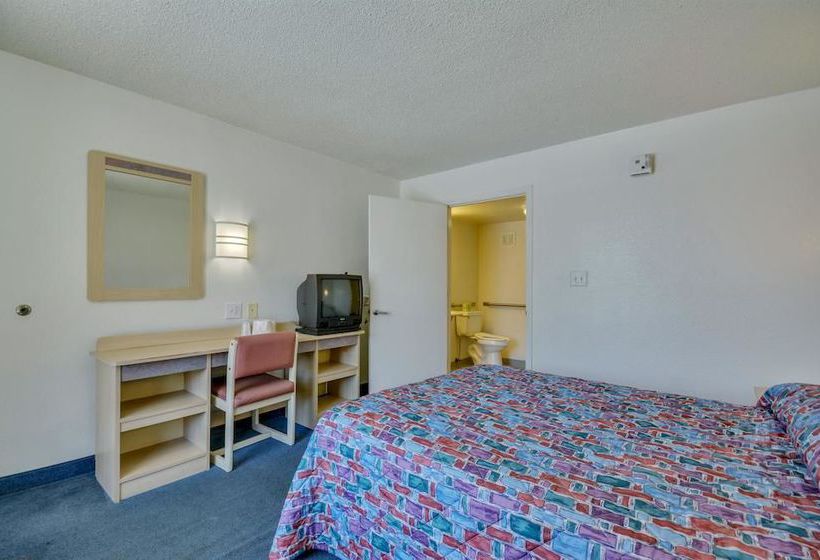 Motel 6 Huntsville - Madison