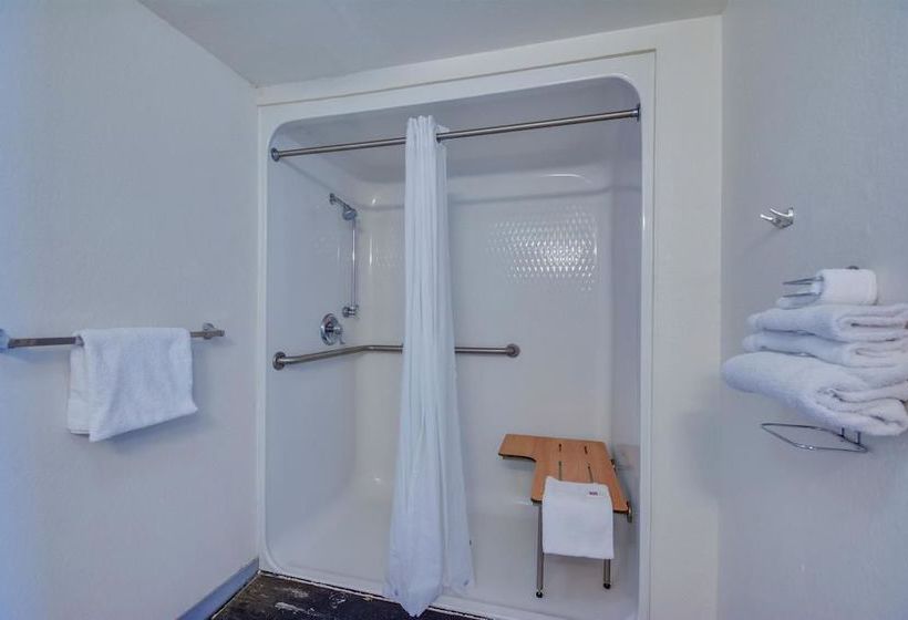 Motel 6 Huntsville - Madison