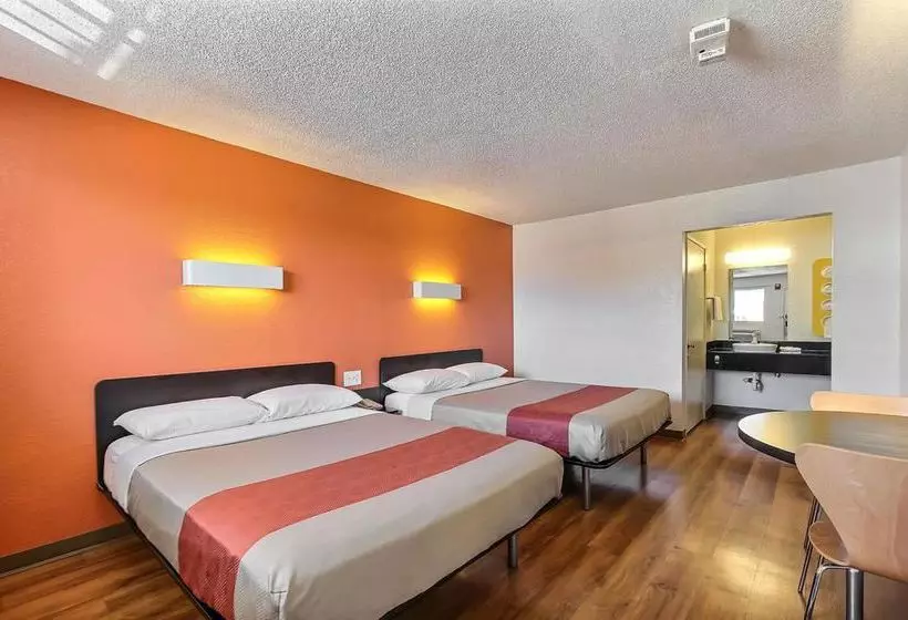 Motel 6 Oakland, Ca   Airport