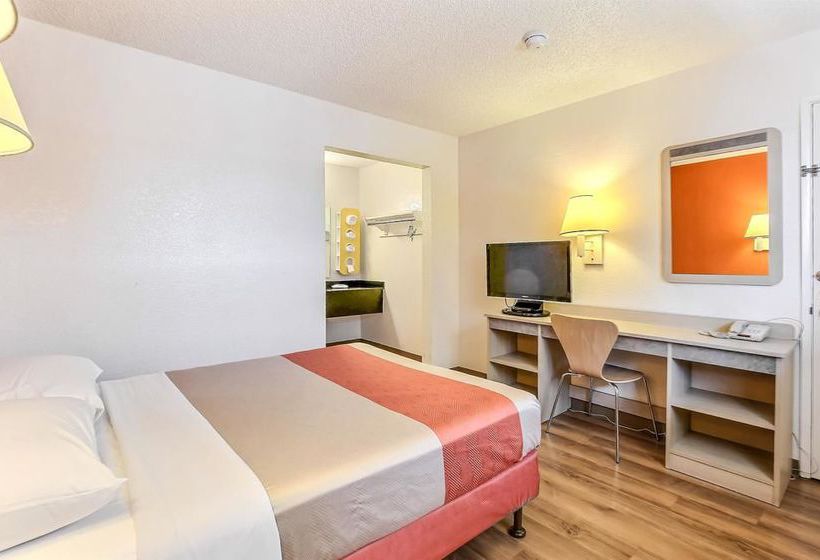 Motel 6 Oakland, Ca   Airport