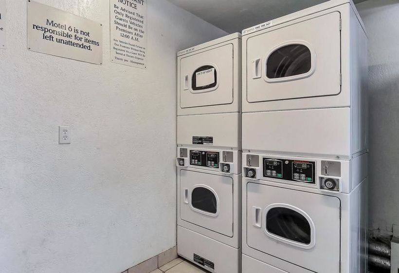 Motel 6 Oakland, Ca   Airport