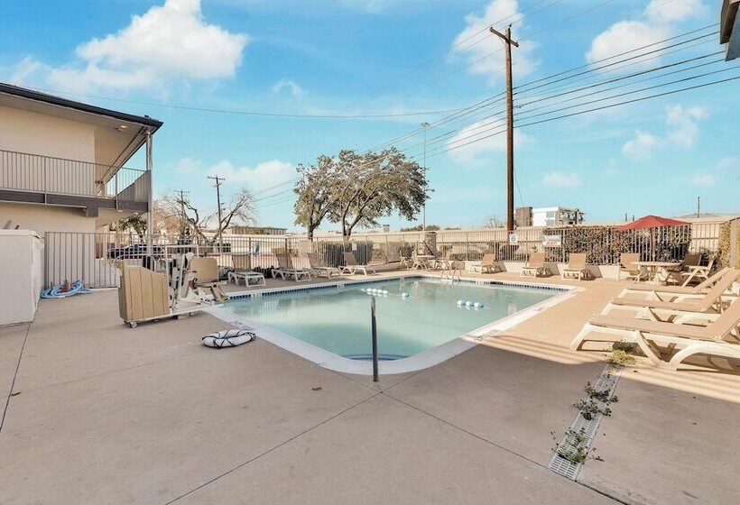 Motel 6 Austin, Tx   Airport   South