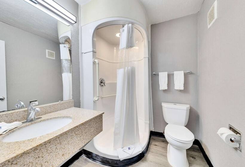 Motel 6 Austin, Tx   Airport   South