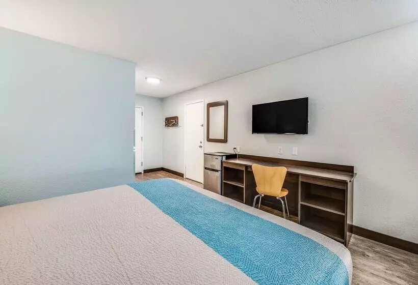 Motel 6fort Wayne, In