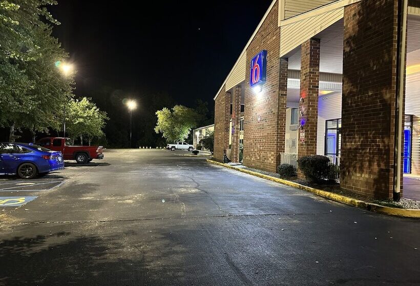 Motel 6greensboro, Nc  Airport