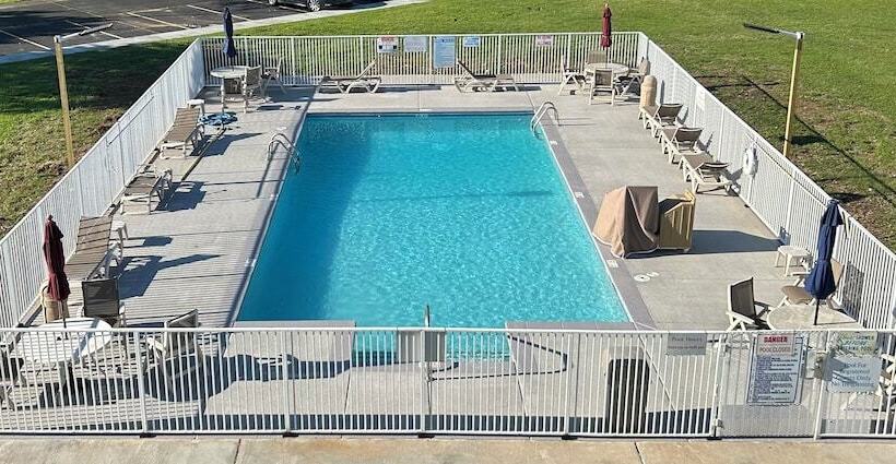 Motel 6greensboro, Nc  Airport