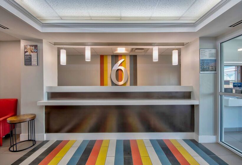 Motel 6harlingen, Tx