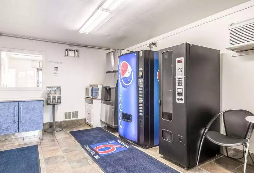 Motel 6janesville, Wi