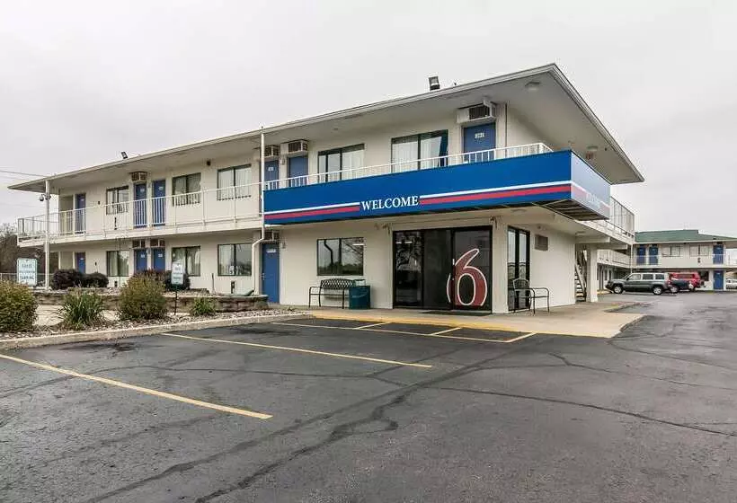 Motel 6janesville, Wi