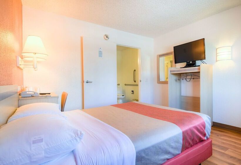 فندق على الطريق Park Inn By Radisson, Las Vegas Boulder Hwy