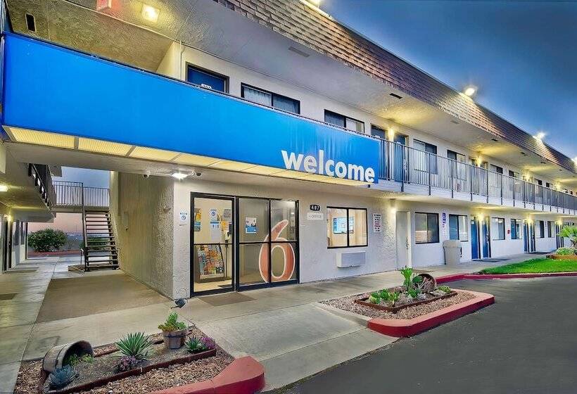 Motel 6palmdale, Ca