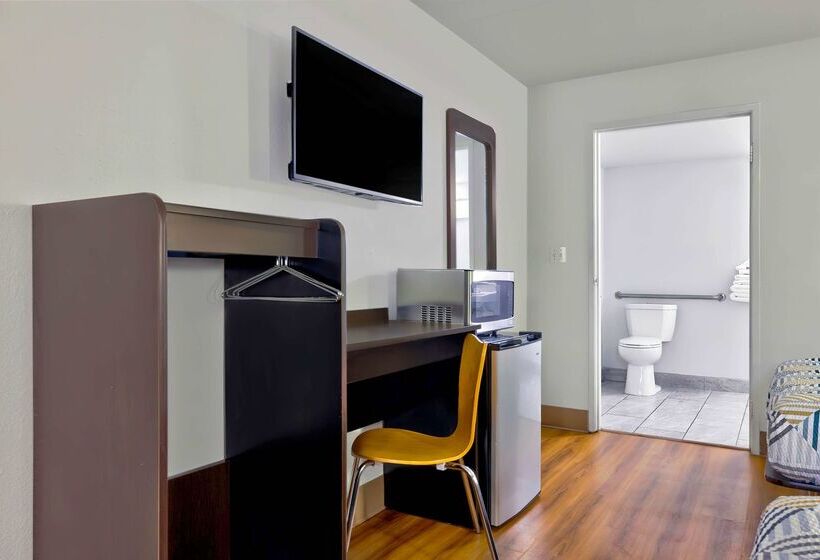 Motel 6plano, Tx  Plano Northeast