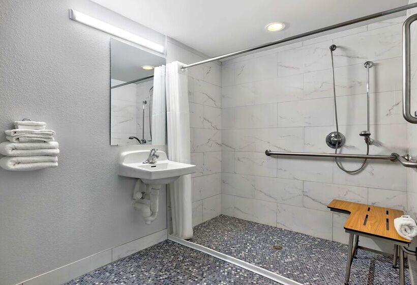 Motel 6plano, Tx  Plano Northeast