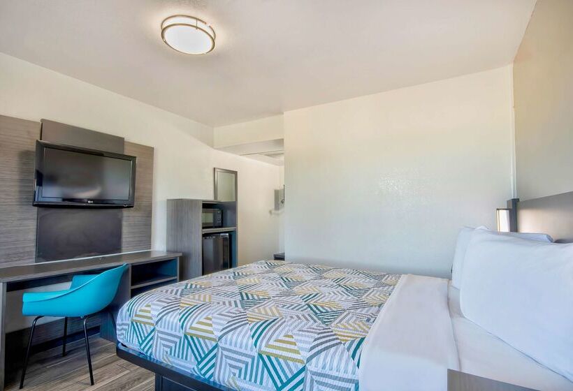 Motel 6 Russellville, Ar