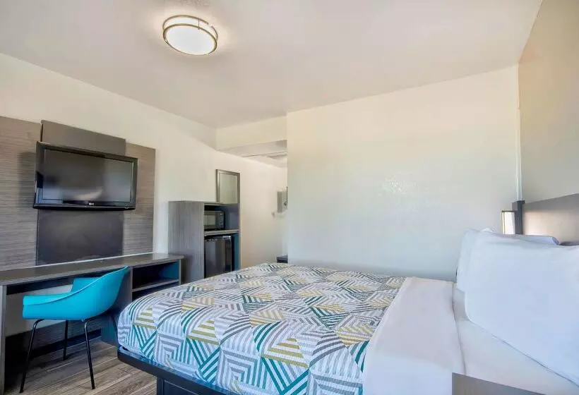 Motel 6 Russellville, Ar