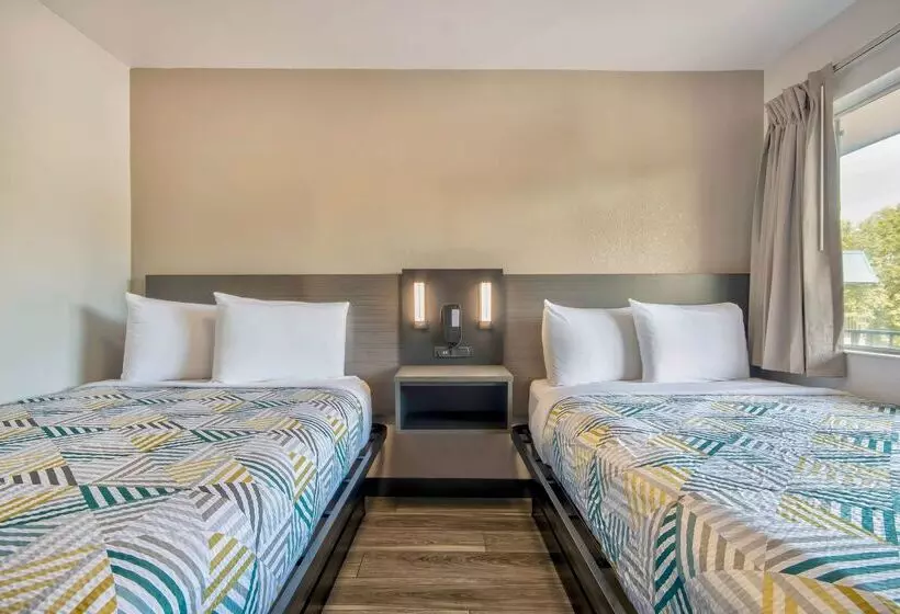 Motel 6 Russellville, Ar