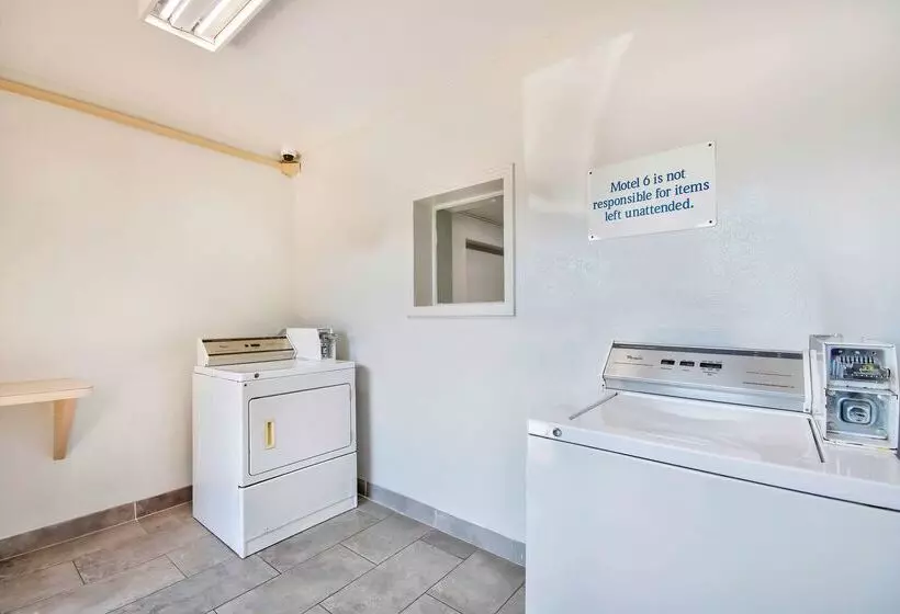 Motel 6 Russellville, Ar