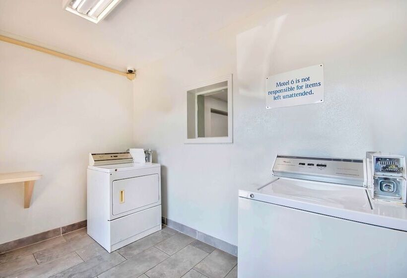 Motel 6 Russellville, Ar