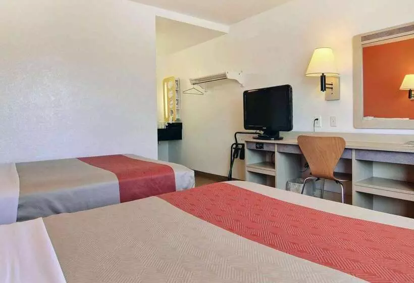 Motel 6 San Angelo, Tx