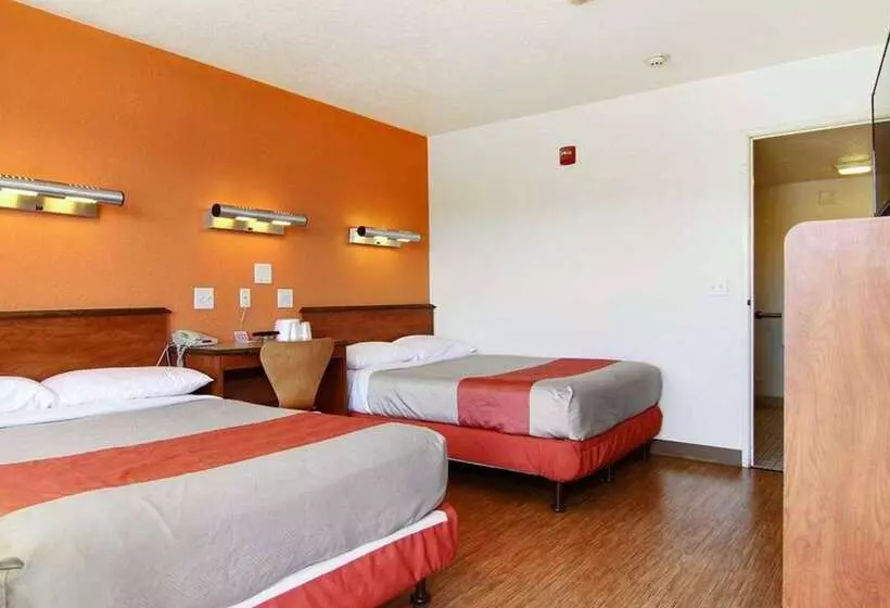 Motel 6 San Angelo, Tx