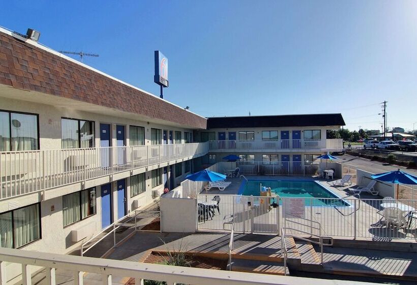 Motel 6 San Angelo, Tx