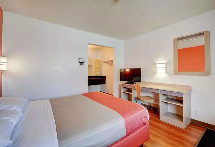 Motel 6southington, Ct  Hartford