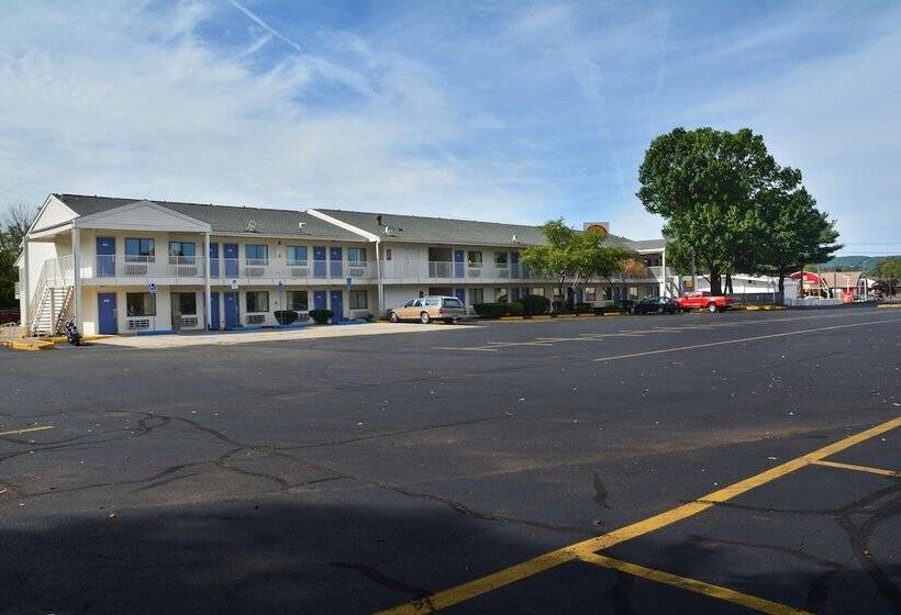 Motel 6southington, Ct  Hartford