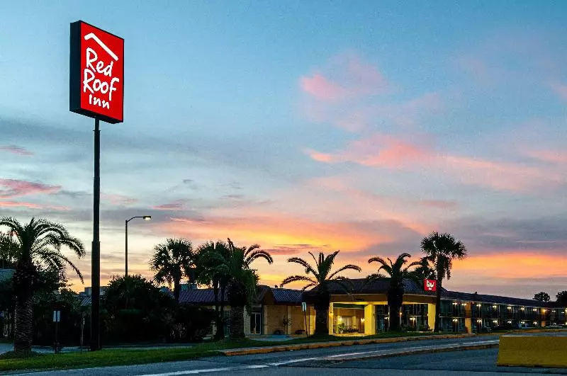 汽车旅馆 Red Roof Inn Slidell