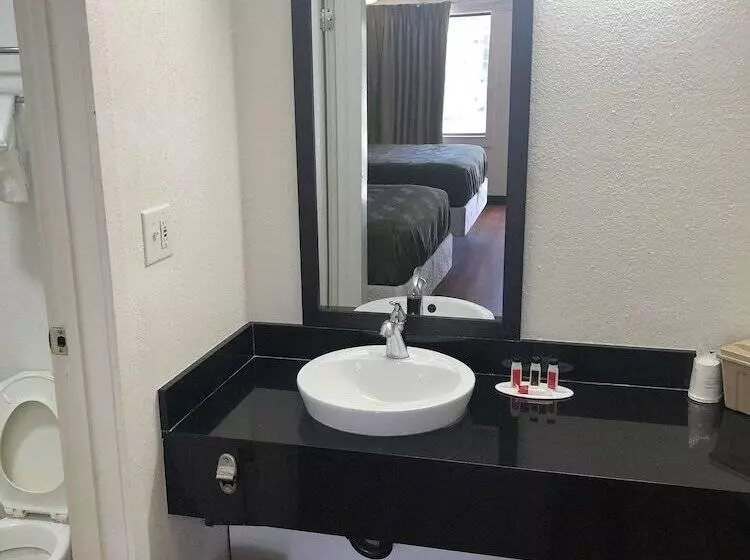 Motel Super 8 By Wyndham Asheville/biltmore