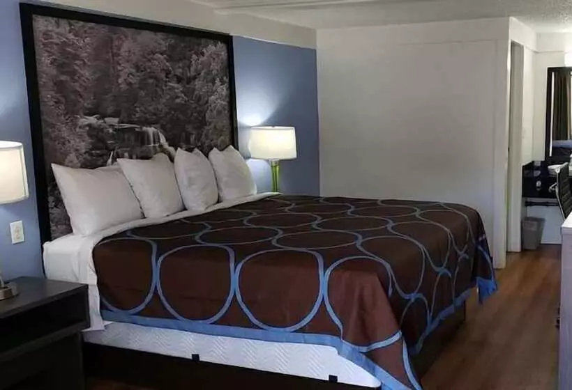 Motel Super 8 By Wyndham Asheville/biltmore