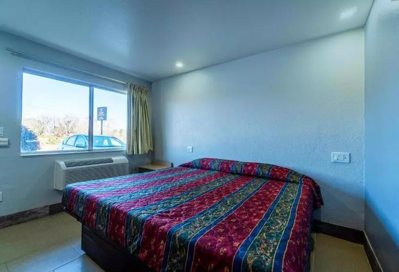 Мотель Xpress Inn & Extended Stays