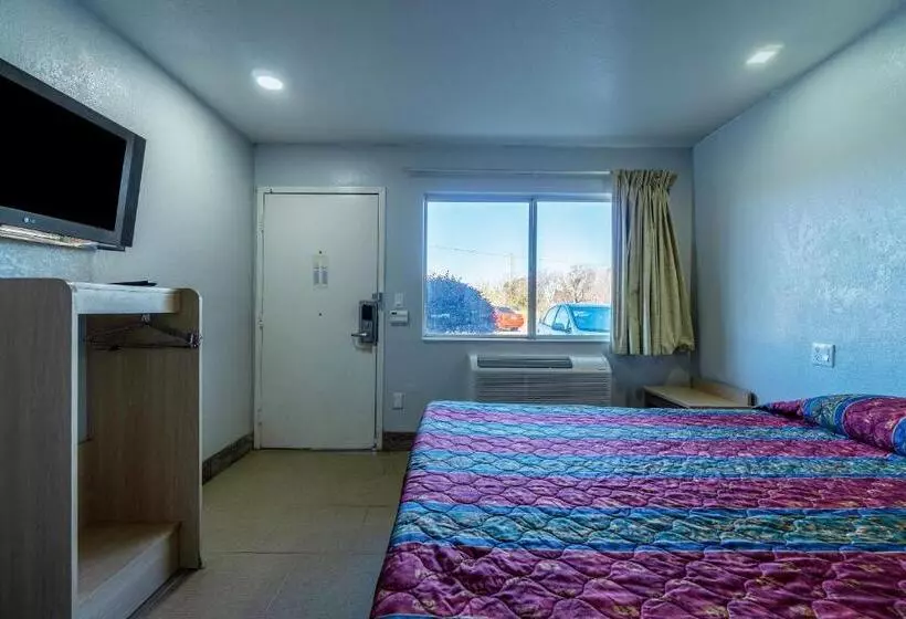 Мотель Xpress Inn & Extended Stays