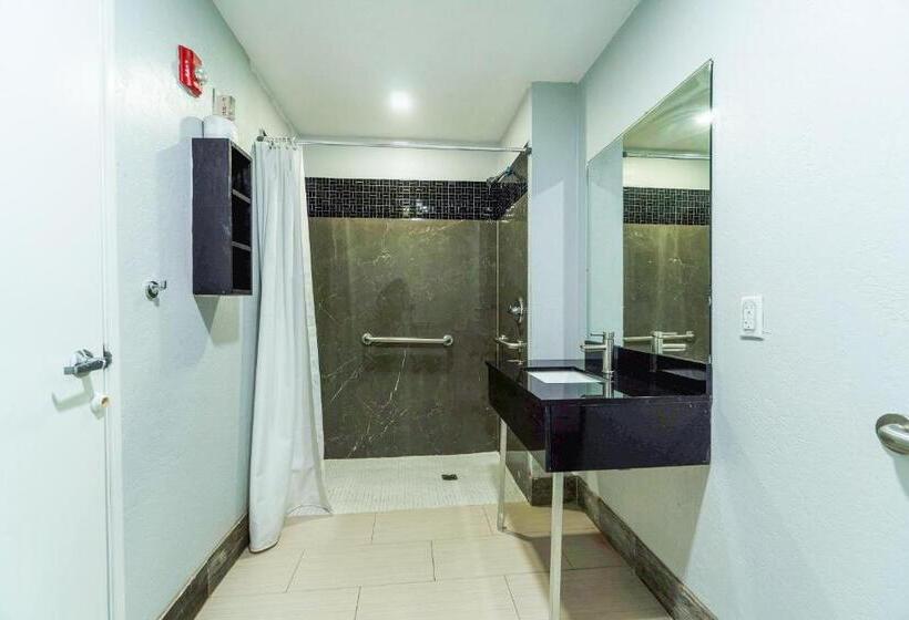 Мотель Xpress Inn & Extended Stays