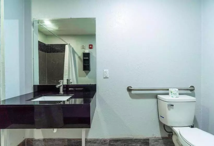 Мотель Xpress Inn & Extended Stays