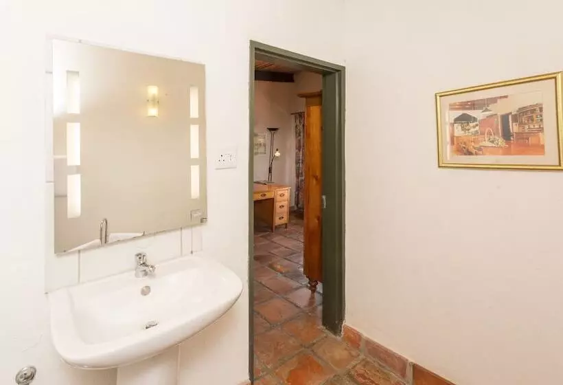 Пансион Oude Wellington Estate