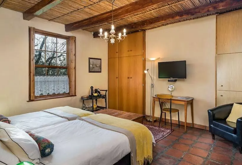 Пансион Oude Wellington Estate