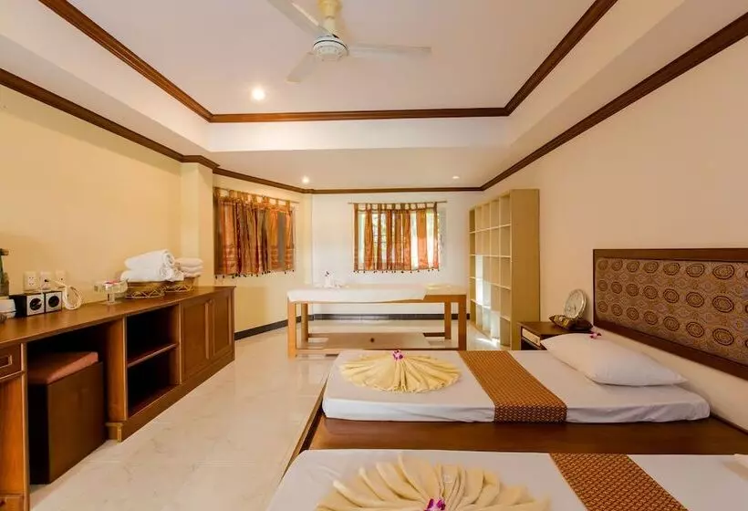 Serenity Lakeside Resort