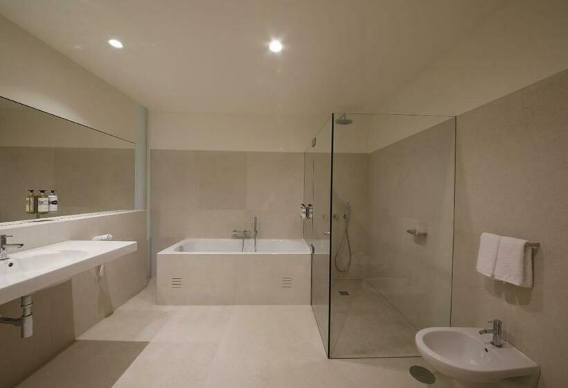 ホテル Montebelo Mosteiro de Alcobaça Historic