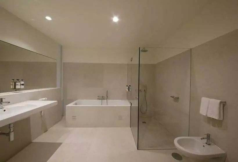 ホテル Montebelo Mosteiro de Alcobaça Historic