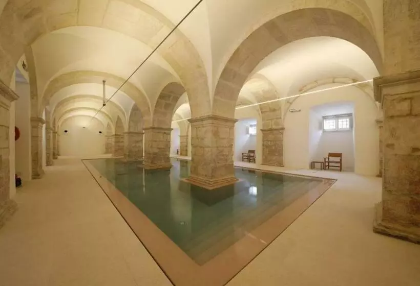 ホテル Montebelo Mosteiro de Alcobaça Historic