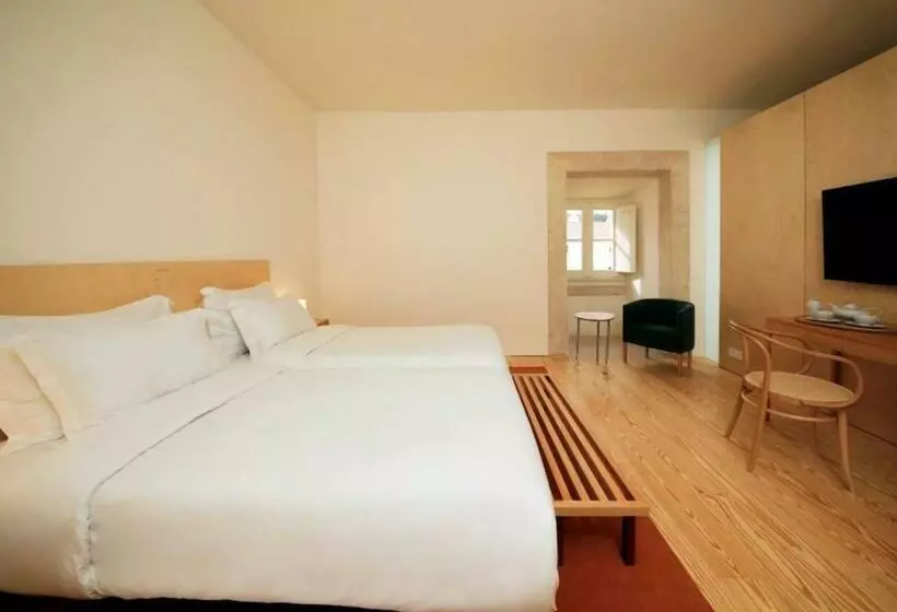 ホテル Montebelo Mosteiro de Alcobaça Historic