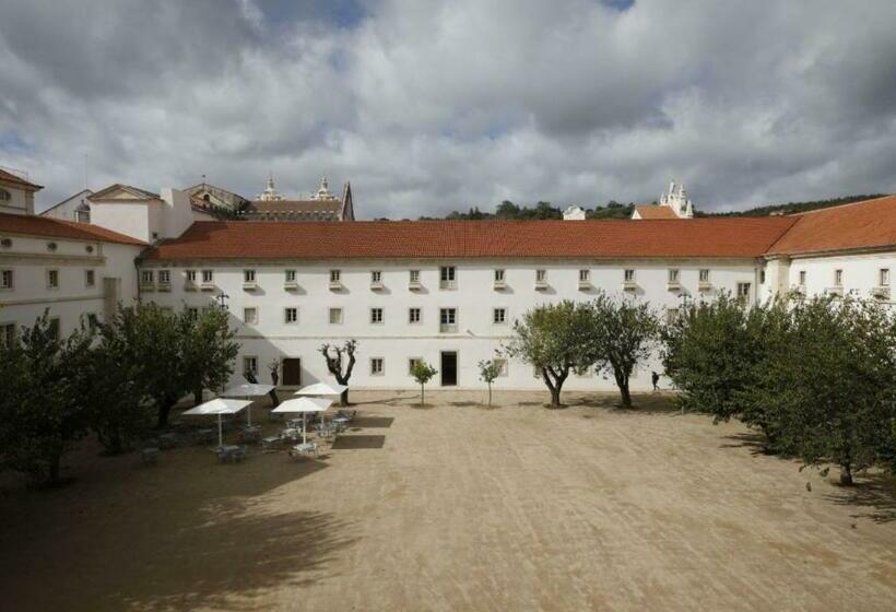 ホテル Montebelo Mosteiro de Alcobaça Historic